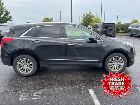 Used 2018 Cadillac XT5 Luxury AWD/4WD image 3