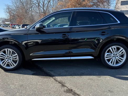 Used 2019 Audi Q5 2.0T Premium Plus w/ Premium Plus Package image 5