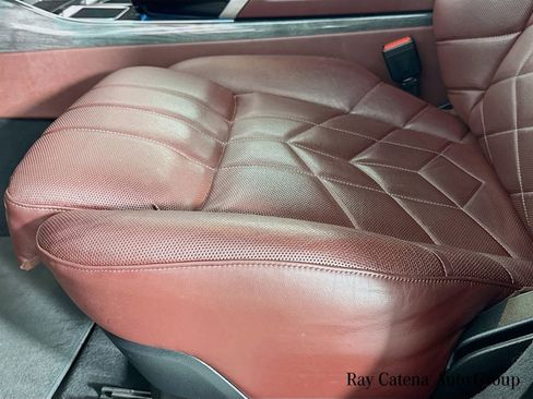 Used 2023 BMW 740i RWD image 20