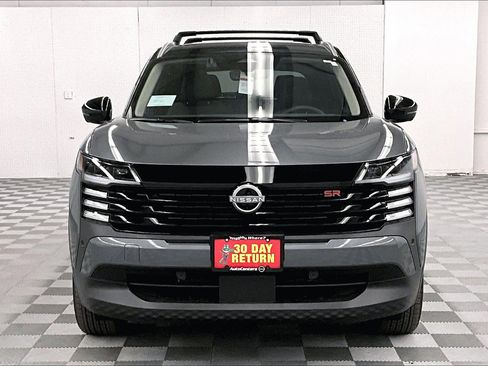 New 2025 Nissan Kicks SR w/ SR Premium Package FWD image 34