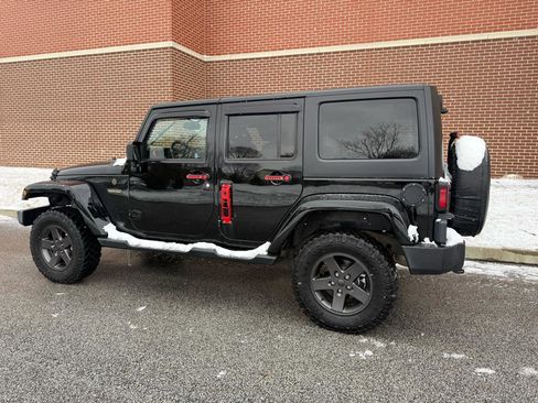 Used 2016 Jeep Wrangler Unlimited Sport image 10