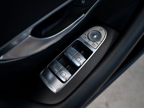 Used 2019 Mercedes-Benz E 450 Coupe image 29