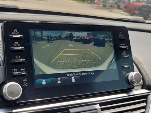Used 2019 Honda Accord Sport image 25