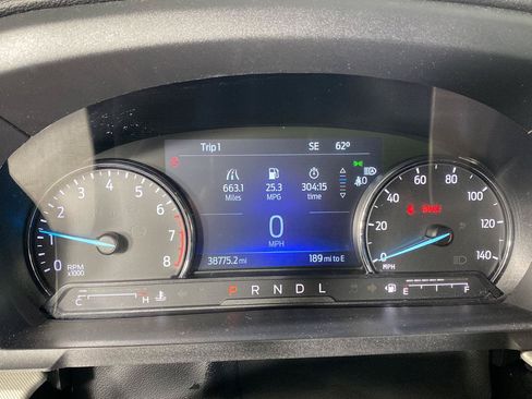 Used 2023 Ford Explorer XLT w/ Equipment Group 202A AWD/4WD image 2