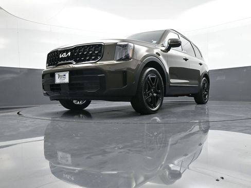 Certified 2024 Kia Telluride EX X-Line image 28