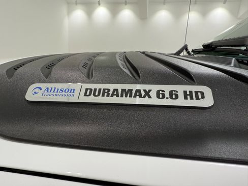 Used 2013 Chevrolet Silverado 2500 LTZ w/ LTZ Plus Package image 12