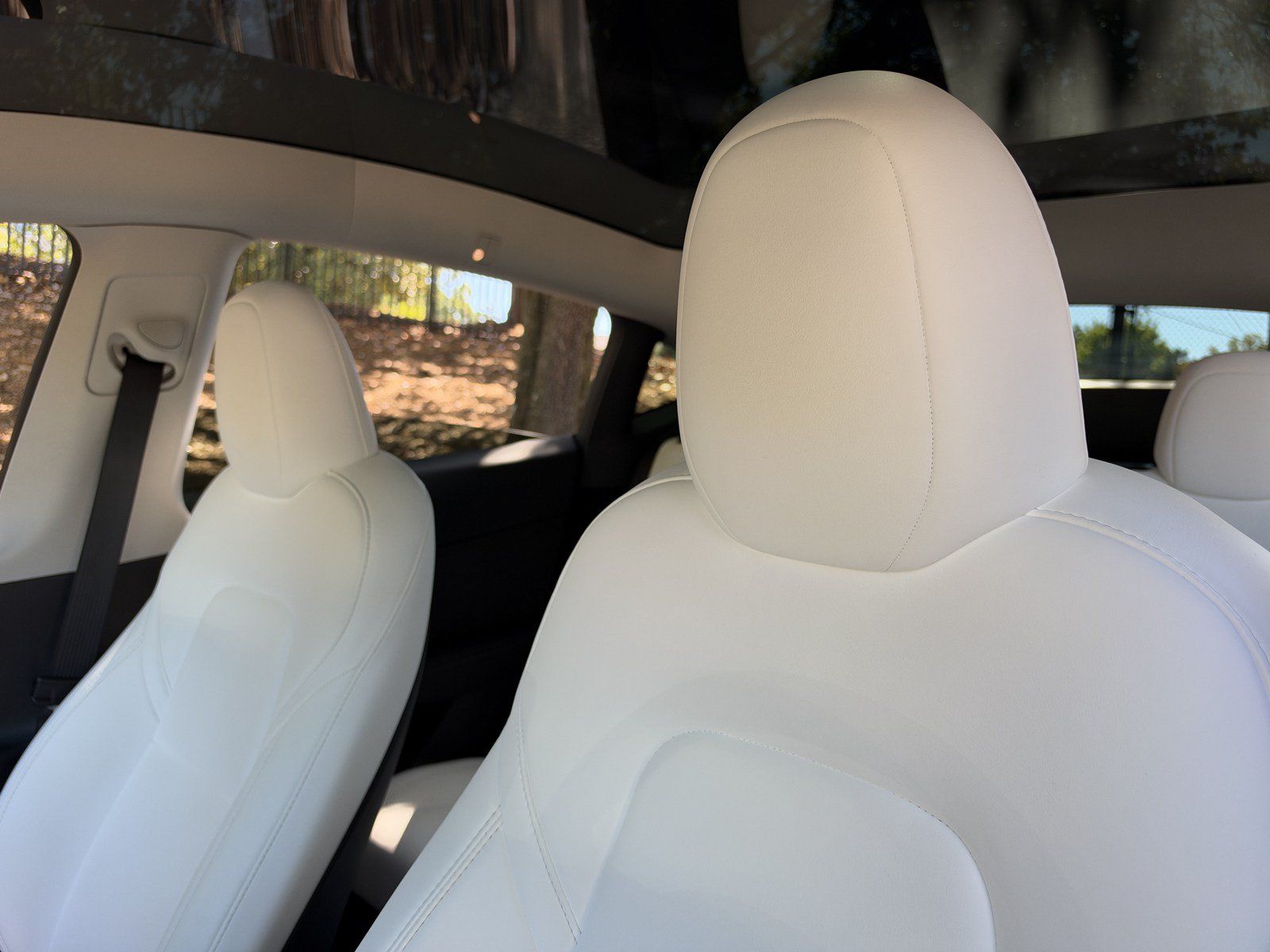 Used 2023 Tesla Model Y Performance AWD/4WD image 28