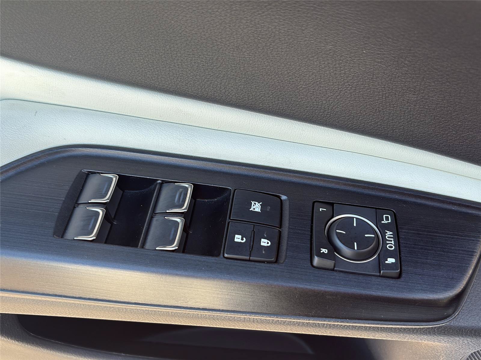 Used 2021 Lexus ES 350 F Sport w/ Special Edition FWD image 25