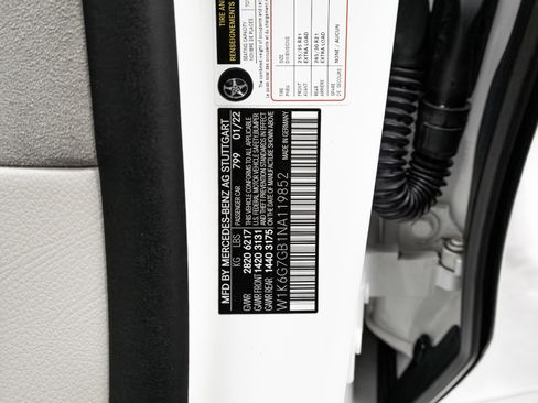 Used 2022 Mercedes-Benz S 580 4MATIC Sedan image 46