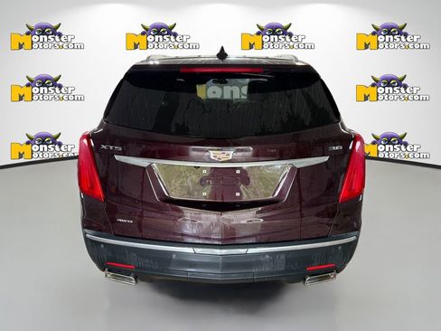 Used 2017 Cadillac XT5 Luxury w/ Driver Awareness Package AWD/4WD image 5