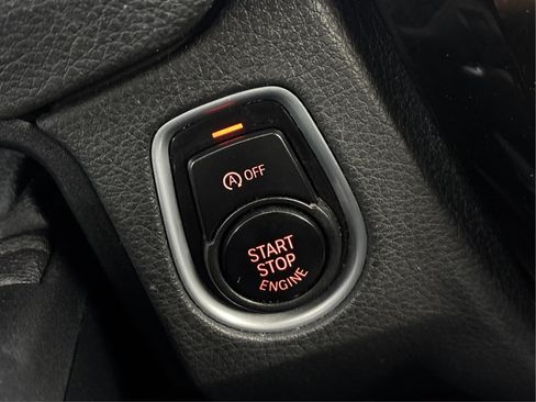 Used 2017 BMW 340i Gran Turismo xDrive 340i Gran Turismo xDrive Sedan image 40