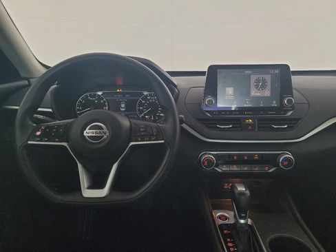 Used 2020 Nissan Altima 2.5 S FWD image 22