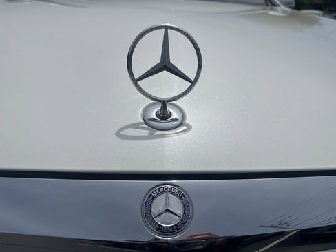 Used 2015 Mercedes-Benz S 550 4MATIC Sedan image 3