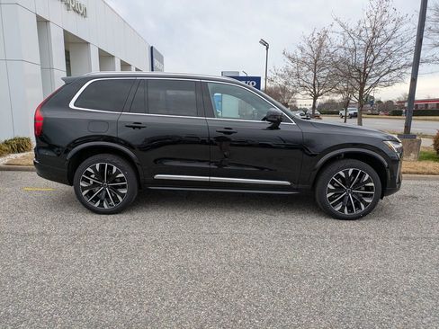 New 2026 Volvo XC90 B6 Plus AWD/4WD image 3