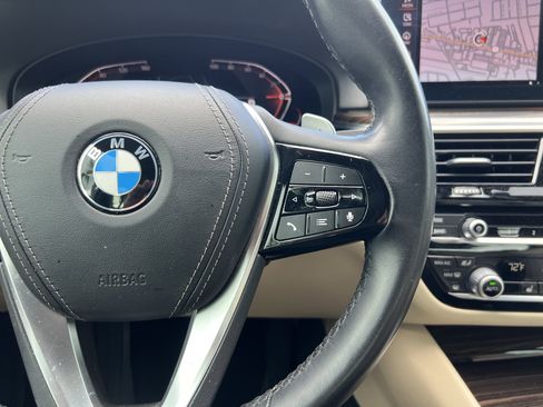 Used 2021 BMW 540i w/ Convenience Package RWD image 20