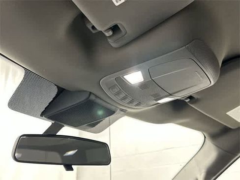 Used 2020 Ford F150 XLT image 21