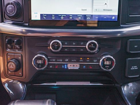 Used 2021 Ford F150 Lariat w/ Equipment Group 502A High AWD/4WD image 18