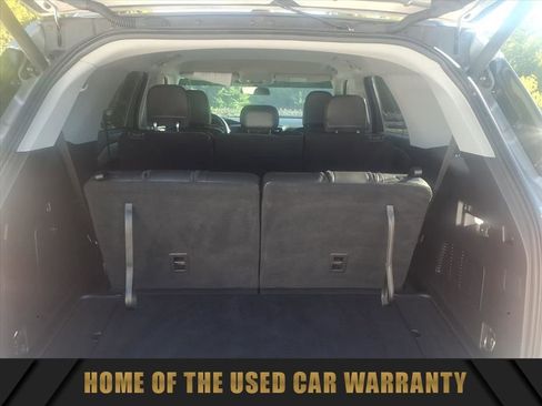 Used 2021 Ford Explorer XLT w/ Equipment Group 202A image 15