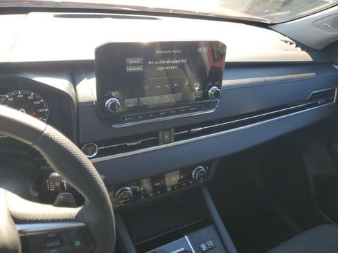 Used 2023 Mitsubishi Outlander 4WD Plug-In Hybrid image 26