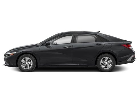 New 2026 Hyundai Elantra SE FWD image 32