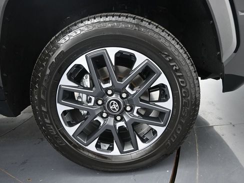 New 2026 Toyota Tundra Limited AWD/4WD image 45