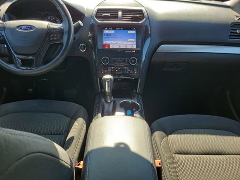 Used 2019 Ford Explorer XLT w/ Equipment Group 201A image 16