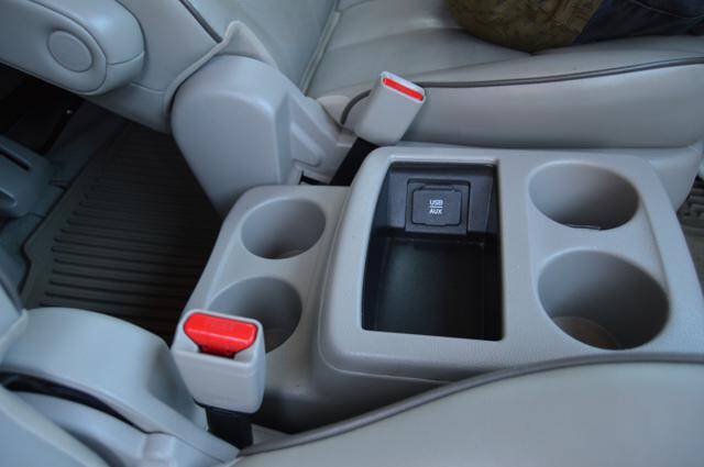 Used 2015 Nissan Quest SV w/ Leather Package FWD image 27