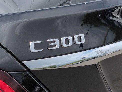 Used 2021 Mercedes-Benz C 300 4MATIC Sedan image 13
