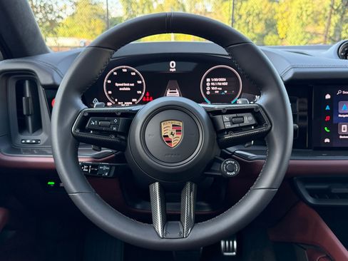 New 2026 Porsche Cayenne GTS AWD/4WD image 15