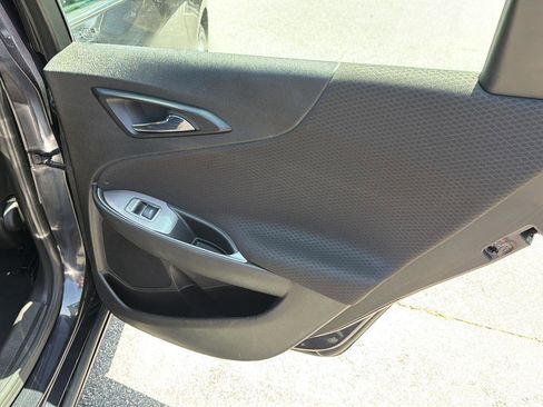 Used 2022 Chevrolet Malibu LS FWD image 15