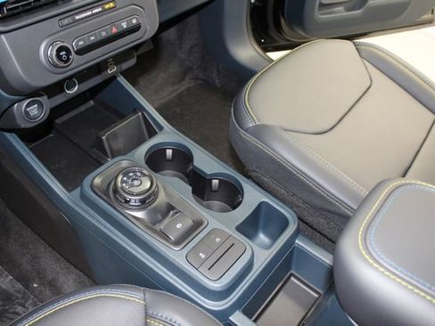 New 2026 Ford Maverick Lobo AWD/4WD image 21