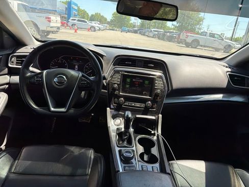 Used 2019 Nissan Maxima 3.5 SV w/ Floor Mat Group FWD image 5