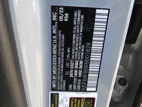 Used 2024 Mercedes-Benz GLE 350 4MATIC image 7