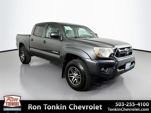 Used 2014 Toyota Tacoma PreRunner w/ SR5 Package RWD image 1