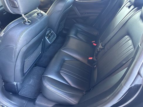Used 2014 Maserati Ghibli image 26