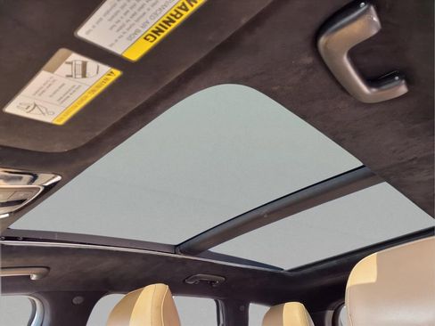 Used 2022 Hyundai Santa Fe Calligraphy image 18