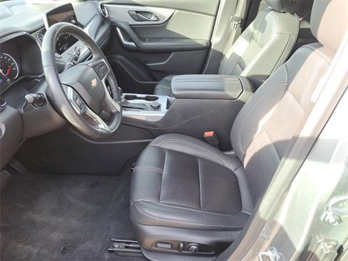 Used 2024 Chevrolet Blazer LT image 23