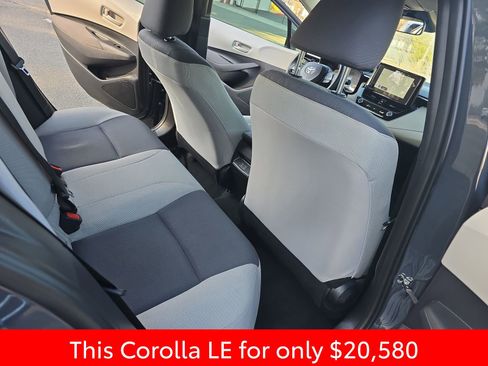 Used 2025 Toyota Corolla LE image 17
