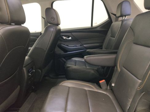 Used 2020 Chevrolet Traverse RS AWD/4WD image 18