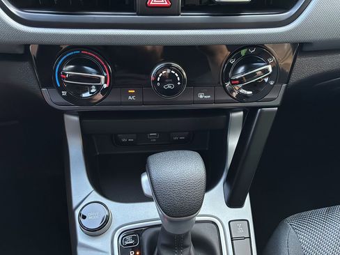 New 2026 Kia Seltos LX image 18