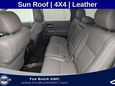 Used 2017 Toyota Sequoia Limited w/ Safety & Convenience Package AWD/4WD image 34