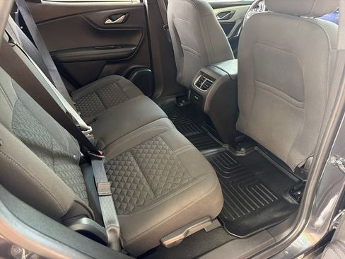Used 2022 Chevrolet Blazer LT FWD image 32