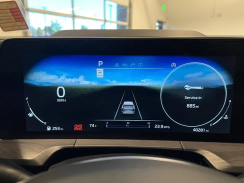 Used 2024 Kia Telluride SX X-Pro image 12