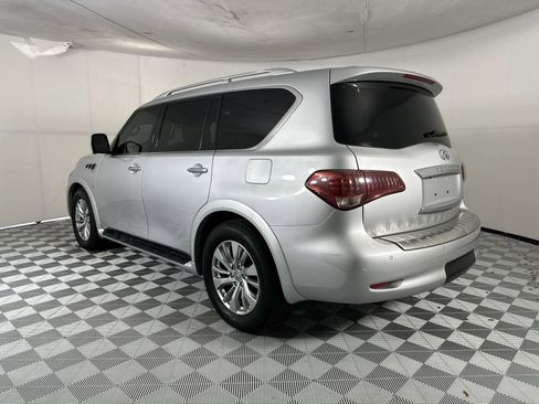 Used 2017 INFINITI QX80 4WD w/ Driver Assistance Package image 6