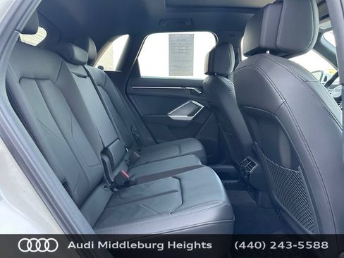 Used 2023 Audi Q3 2.0T Premium Plus w/ Premium Plus Package AWD/4WD image 39