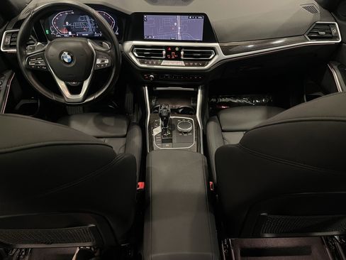 Used 2021 BMW 330i xDrive Sedan w/ Convenience Package image 17