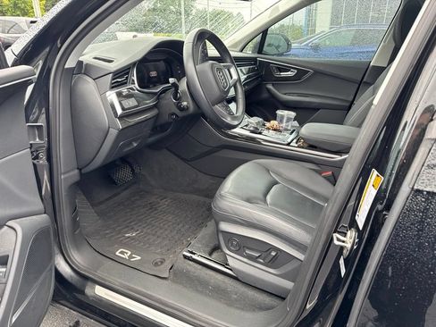 Used 2022 Audi Q7 3.0T Premium Plus AWD/4WD image 2
