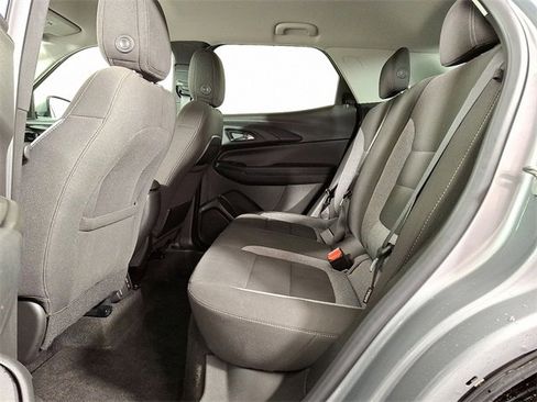 Used 2023 Chevrolet TrailBlazer LT w/ Convenience Package image 13