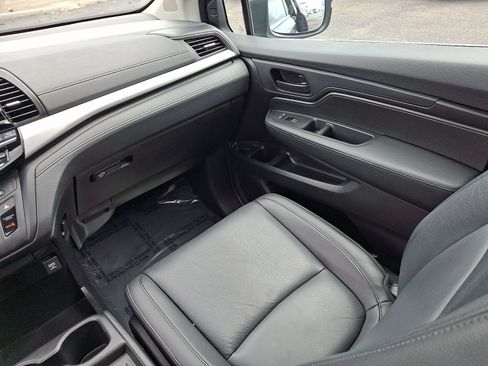Used 2025 Honda Odyssey EX-L image 12