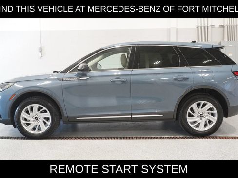 Used 2024 Lincoln Corsair FWD image 3